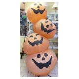 LARGE HALLOWEEN LIGHTED YARD BLOW UP PUMPKINS