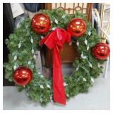 LARGE LIGHTED WREATH