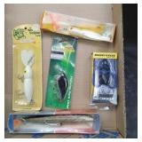 5 FISHING LURES