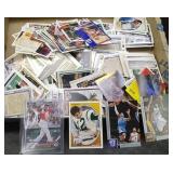 TRADING CARDS, NFL,MLB,NBA,DE LA CRUZ,O NEAL,PAUL