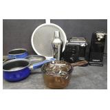 KITCHEN ITEMS,TOASTER,CAN OPENER,VISIONS & MORE