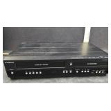 FUNAI VHS/DVD COMBO NO REMOTE/POWERS ON