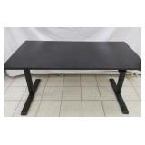 STANDING ADJUSTABLE HEIGHT TABLE 30'ï¿½43'