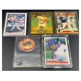 Lot of Baseball Cards: Sammy Sosa +