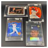 Lot of Baseball Cards: Kirby Puckett +