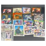 Lot of Barry Bonds Baseball Cards