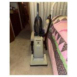 Simplicity vacuum
