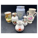 6 floral themed decorative vases
