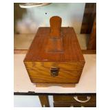 Shoe shine kit