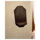 Hanging shelves