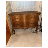 Short dresser
