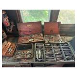 Tap and die set