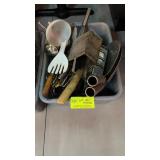 Lot of assorted kitchen utensils