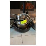 Lot of assorted size pots