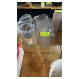 Lot of assorted plastic pictures