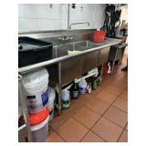STAINLESS STEEL 3 COMPARTMENT POT SINK WITH DRAIN