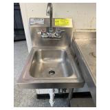 WALL MOUNT HAND SINK 12"