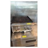 Dukers  24 inch char grill