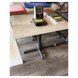 6 OUTDOOR RESIN TABLES 24 X 31