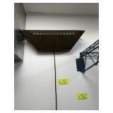 WALL MOUNT BUG LIGHT