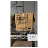 Lot  of assorted glassware