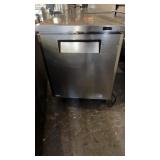 Turbo air under counter refrigerator model MUR ï¿½