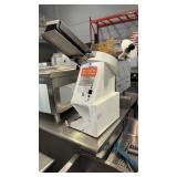 Oliver bun or bagel slicer model 702 ï¿½ N