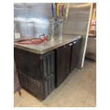 CONTINENTAL DIRECT DRAW BEER KEG COOLER 60"