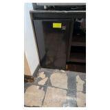 Under the counter refrigerator