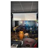 Ceiling mounted projection screen