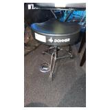 Donner drum stool