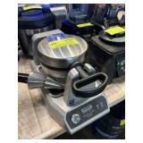 Wearing waffle cone maker