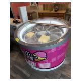 REVOLVING GELATO CASE IMPORTED FROM ITALY