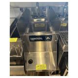 Perlick 12 inch hand sink with blender shelf