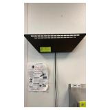 Wall mount bug light