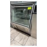 Leader  36 inch straight glass Deli Case