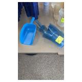 Plastic ice scoop with holder wall mount  plus