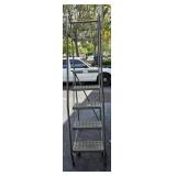 (5) Step Shop Ladder