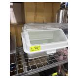 Food storage bin 21 x 21 x 17
