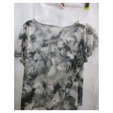 G by Juliana XL Top Black White Floral