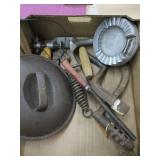 Group Vintage Garage Items Files