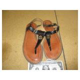 Tommy Hilfiger - Thong Sandals - Size: 7 1/2 M
