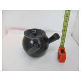 Vintage Chinese Medicine Pot