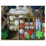 Group Christmas Items - Ornaments & Decor