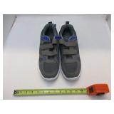 Men's Velcro Tennis Shoes 12M