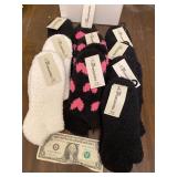 10 new No Boundaries womenï¿½s low cut sock 4-10