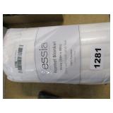 Vessia Flannel Blanket 50x40'