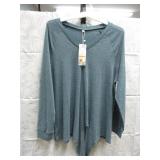 New Women's XL long sleeve top by POKWAI