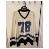 New No Boundaries menï¿½s jersey size L