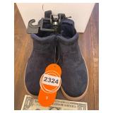 New Wonder Nation kids boots size 9